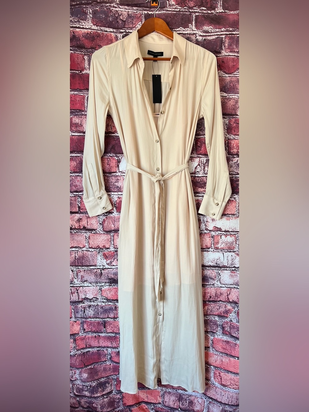Banana Republic Cream Long Sleeve Button-Front Maxi Shirt Dress